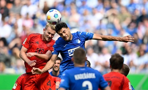 Header duel duel action Matthijs de Ligt FC Bayern Muenchen FCB (04) against Ozan Kabak TSG 1899