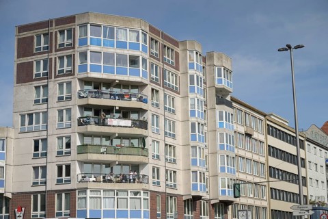 Prefabricated building, Badstrasse, Gesundbrunnen, Mitte, Berlin, Germany, Europe