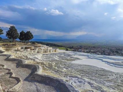 Sintered limestone terraces of Pamukkale, Pamukkale, Denizli province, Aegean region, Turkey, Asia
