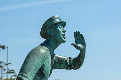 Statue Lauenburger Rufer, harbour, Lauenburg, Schleswig-Holstein, Germany, Europe