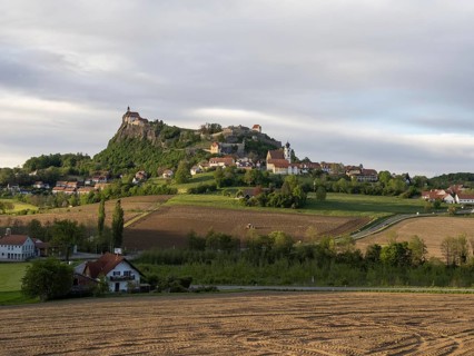Farmland, Riegersburg Castle in the background, near Riegersburg, Styria, Austria, Europe