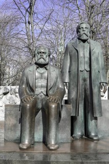 Bronze figures of Karl Marx and Friedrich Engels, Marx-Engels-Forum, Berlin, Germany, Europe,
