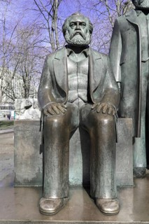 Bronze figures of Karl Marx and Friedrich Engels, Marx-Engels-Forum, Berlin, Germany, Europe,