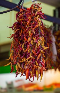 Market stall with dried chilli peppers, Sorrento, Campania, Italy, Europe