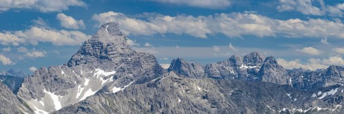 Panorama from the Koblat-Hoehenweg on the Nebelhorn to the Hochvogel, 2592m, Allgaeu Alps, Allgaeu,