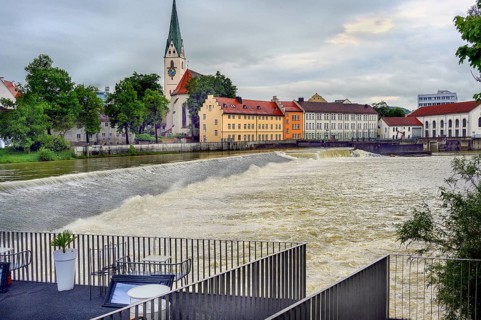 Flood at the Iller dam Ueberlandwerk, Kempten, Allgaeu, Swabia, Bavaria, Germany, Europe