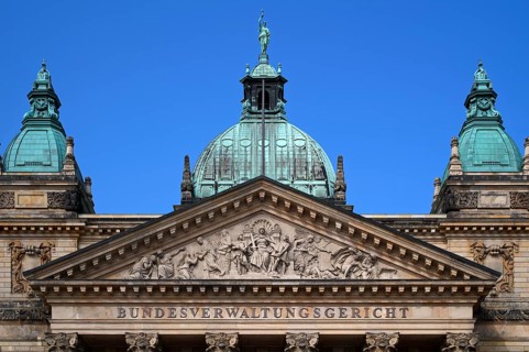 Lettering Federal Administrative Court under tympanum, former Imperial Court of Justice, Leipzig,