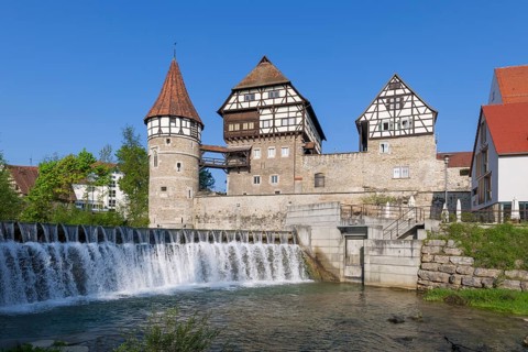 Zollernschloss Balingen on the Eyach, weir, barrage, Balingen, Baden-Wuerttemberg, Germany, Europe