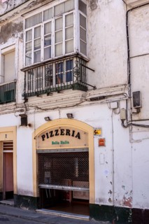 Vacant pizzeria, Cadiz, Andalusia, Spain, Europe