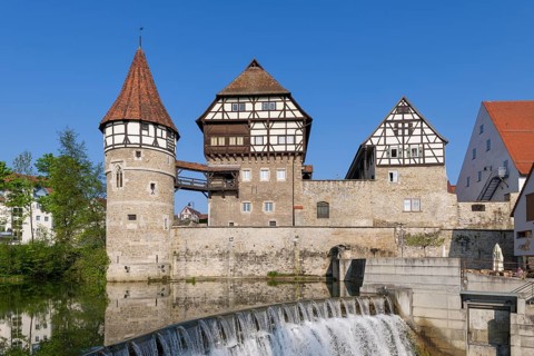 Zollernschloss Balingen on the Eyach, weir, barrage, Balingen, Baden-Wuerttemberg, Germany, Europe