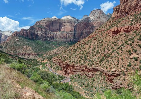 Zion Park Boulevard running through Zion Canyon along the Zion Park Boulevard in Zion National