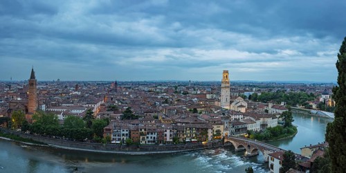 Old town with the Adige, Ponte Pietra, Verona, Adige Valley, Veneto, Italy, Europe