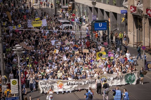 Berlin, 31.05.2024. Climate strike by Fridays For Future with over 13, 000 mostly young people in