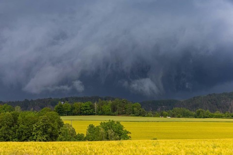 A thunderstorm cell moves over Porschdorf in Saxon Switzerland, thunderstorm, Porschdorf, Saxony,