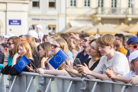French President Emmanuel Macron visits the Federal Republic of Germany at the invitation of