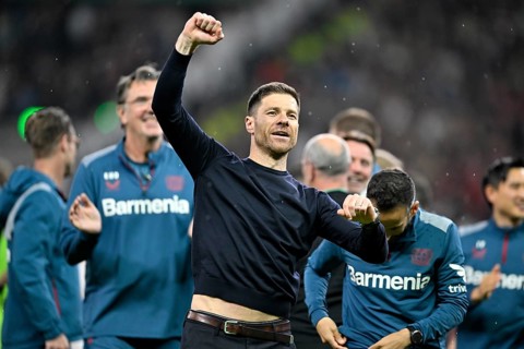 Cheering, joy, coach Xabi Alonso Bayer 04 Leverkusen, gesture, gesture, 81st DFB Cup Final 2024,