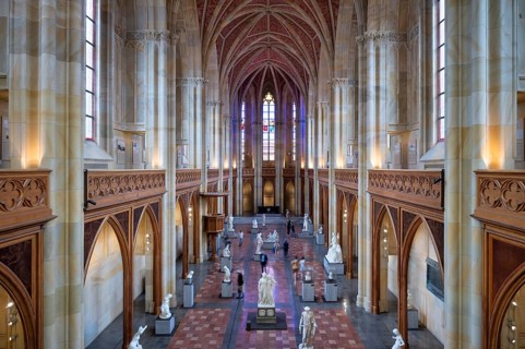 Interior, plaster figures, art objects, visitors, Friedrichswerder Church, architect Karl Friedrich