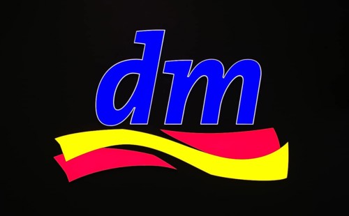 Logo drugstore dm, Oelssners Hof, shopping arcade, mall, shopping centre, shopping arcade, Leipzig,