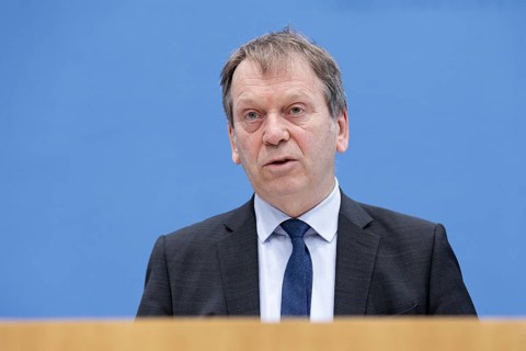 Prof. Dr Hans-Martin Henning, Chairman of the Expert Council for Climate Issues (ERK), recorded