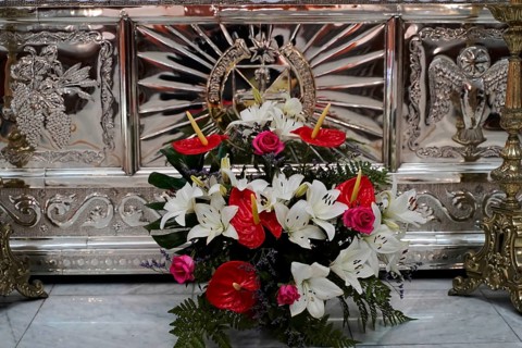 Basilica de Nuestra Senora, Candelaria, Tenerife, Canary Islands, Spain, Europe, Flower arrangement