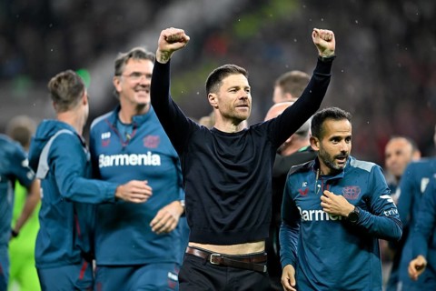 Cheering, joy, coach Xabi Alonso Bayer 04 Leverkusen, gesture, gesture, 81st DFB Cup Final 2024,