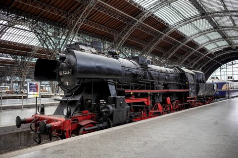Steam locomotive class 52 of the Deutsche Reichsbahn DR with tub tender, Witte wind deflectors,