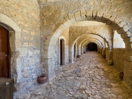 Lower archway in building from 1870 built on the site of the west gate destroyed during the siege