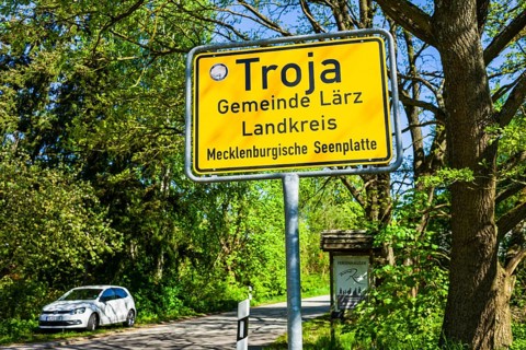 Town sign Troja Mueritz, Laerz, Mecklenburg-Vorpommern, Germany, Europe
