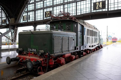 Class E94 electric locomotive, Deutsche Reichsbahn DR, also German Crocodile, museum track 24 with