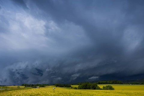 A thunderstorm cell moves over Porschdorf in Saxon Switzerland, thunderstorm, Porschdorf, Saxony,