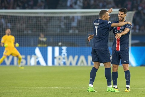 Football match, captain Kylian MBAPPE' Paris St. Germain left has just scored the 1-0 for Paris St.