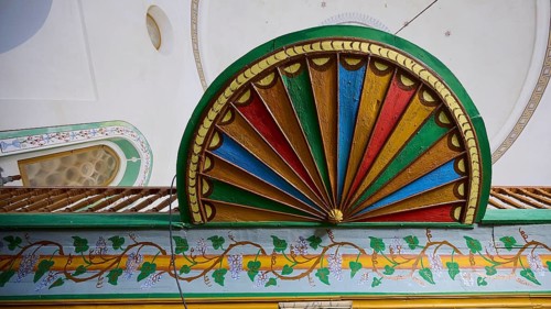 Retzep Pasha Mosque, Close-up of a colourfully painted ceiling in the interior of a mosque with