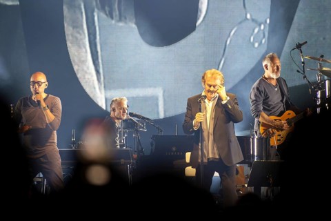 Howard Carpendale live on Let's Do It Again! Tour at the Berlin Uber Arena on 31.05.2024
