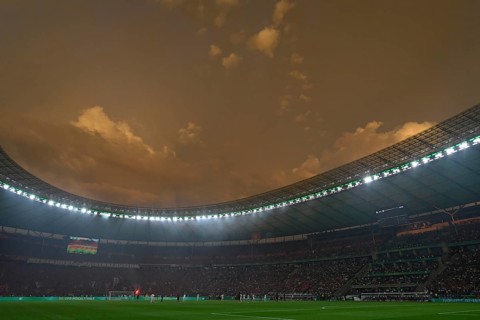 Overview, thunderstorm, thunderstorm atmosphere, dark clouds, threatening, Bengalos, pyrotechnics,