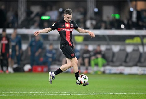 Florian Wirtz Bayer 04 Leverkusen (10) Action on the ball, 81st DFB Cup Final 2024, Olympiastadion