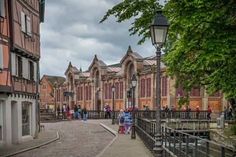 Market hall at the Fischerstaden, Rue des Ecoles, Colmar, Alsace, France, Europe