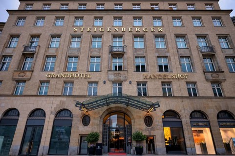 Hotel Steigenberger, Grandhotel Handelshof, facade, entrance, Leipzig, Saxony, Germany, Europe