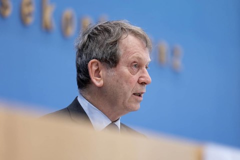 Prof. Dr Hans-Martin Henning, Chairman of the Expert Council for Climate Issues (ERK), recorded