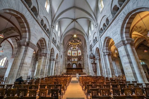 Nave, Basel Minster, Muensterplatz, Basel, Switzerland, Europe