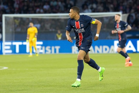 Football match, captain Kylian MBAPPE' Paris St. Germain running and looking to the right, Parc des