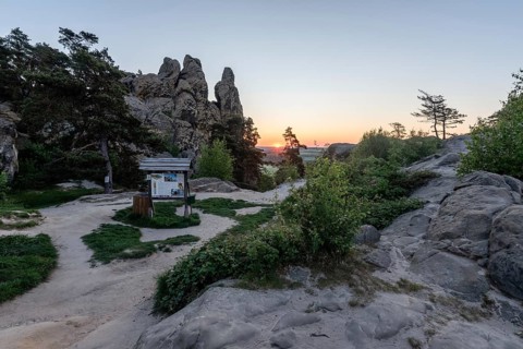 Sunrise at the Hamburg coat of arms, Devil's Wall in the Harz Mountains, Timmenrode, Saxony-Anhalt,