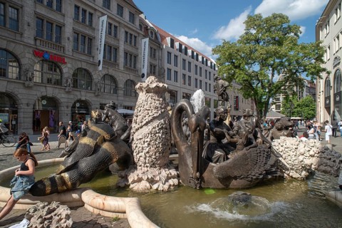 Fountain the marriage carousel, designed after a poem by Hans Sachs, created by the sculptor Jürgen