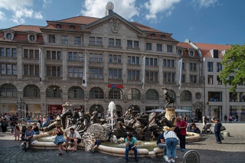 Fountain the marriage carousel, designed after a poem by Hans Sachs, designed by the sculptor