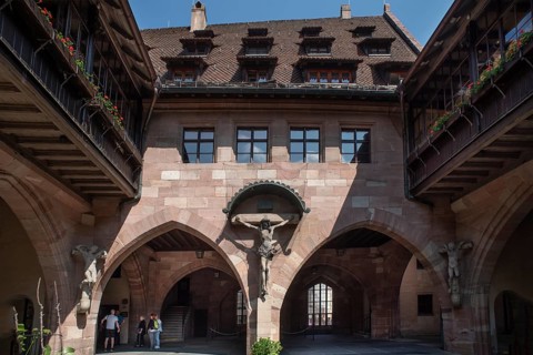 Inner courtyard of the historic Heilig-Geist-Spital, Nuremberg, Middle Franconia, Bavaria, Germany,