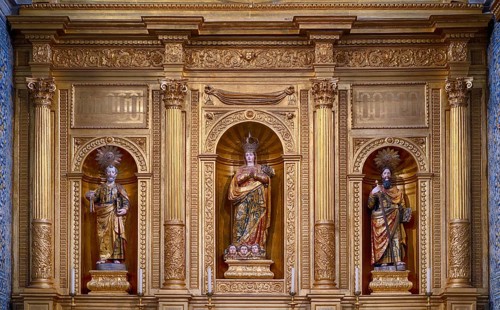 Holy figures in the chancel, Cathedral Igreja da Sé Catedral de Faro, Old Town, Faro, Algarve,