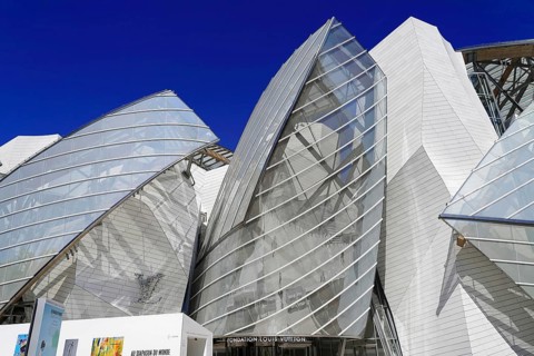 Fondation Louis Vuitton, private museum of modern art, architect Frank Gehry, Bois de Bologne,