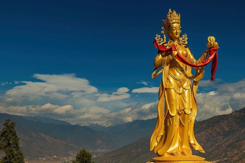 Golden Buddha Dordenma statue at teh Giant Buddha in Thimphu