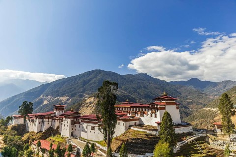 View of Trongsa Dzong on a clear day