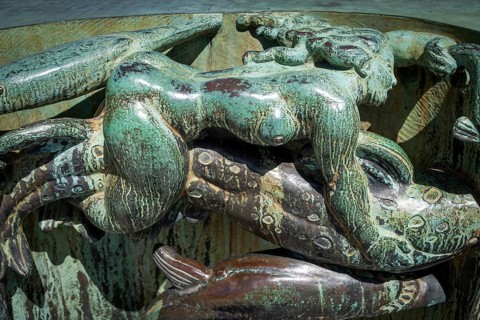 Female bronze nude figure, Poseidon Fountain at Gotaplatsen, Gothenburg, Västra Gotalands län,