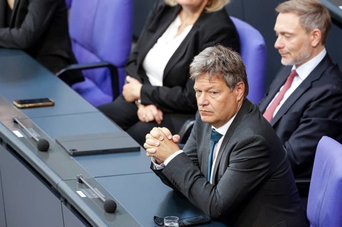 Federal Minister of Economics Robert Habeck and Federal Minister of Finance Christian Lindner,